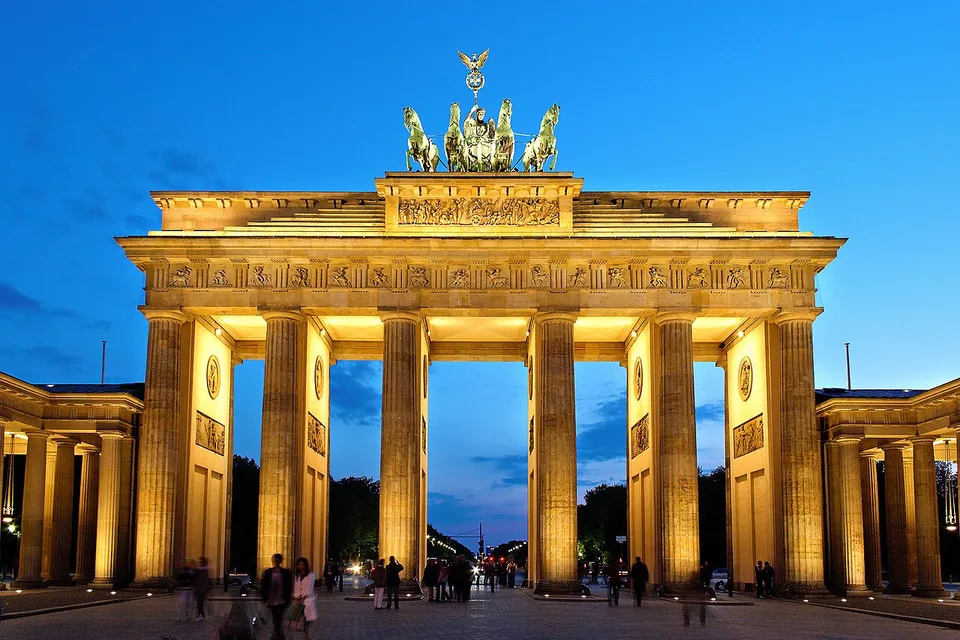 Brandenburg Kapısı · Berlin